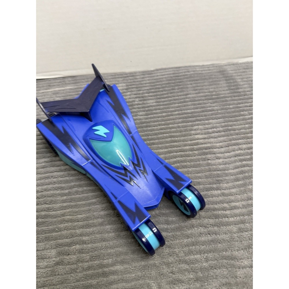 PJ Masks Pop A Wheelie Cat Car with Lights & Sound, Just Play No Tested